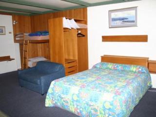 Kingfisher Motel (Adults Only) Меримбула Екстер'єр фото