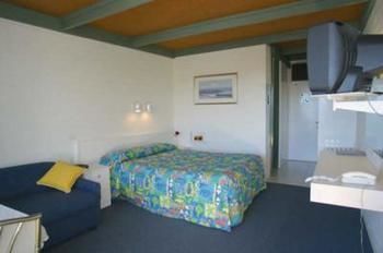 Kingfisher Motel (Adults Only) Меримбула Екстер'єр фото